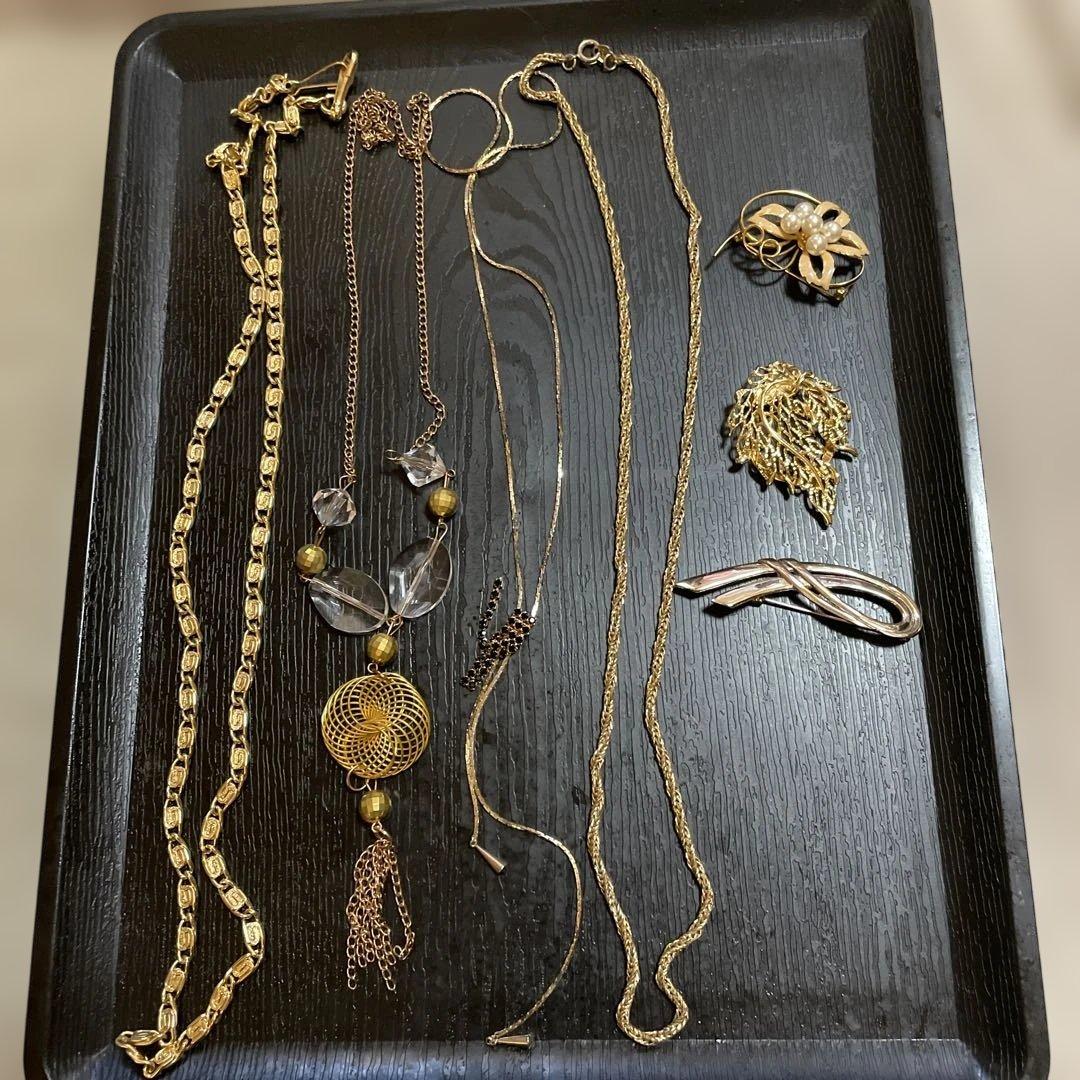 遺品整理　アクセサリー　まとめ ゴールド色