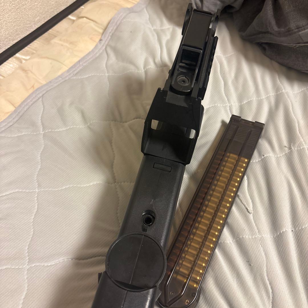 東京マルイ　p90